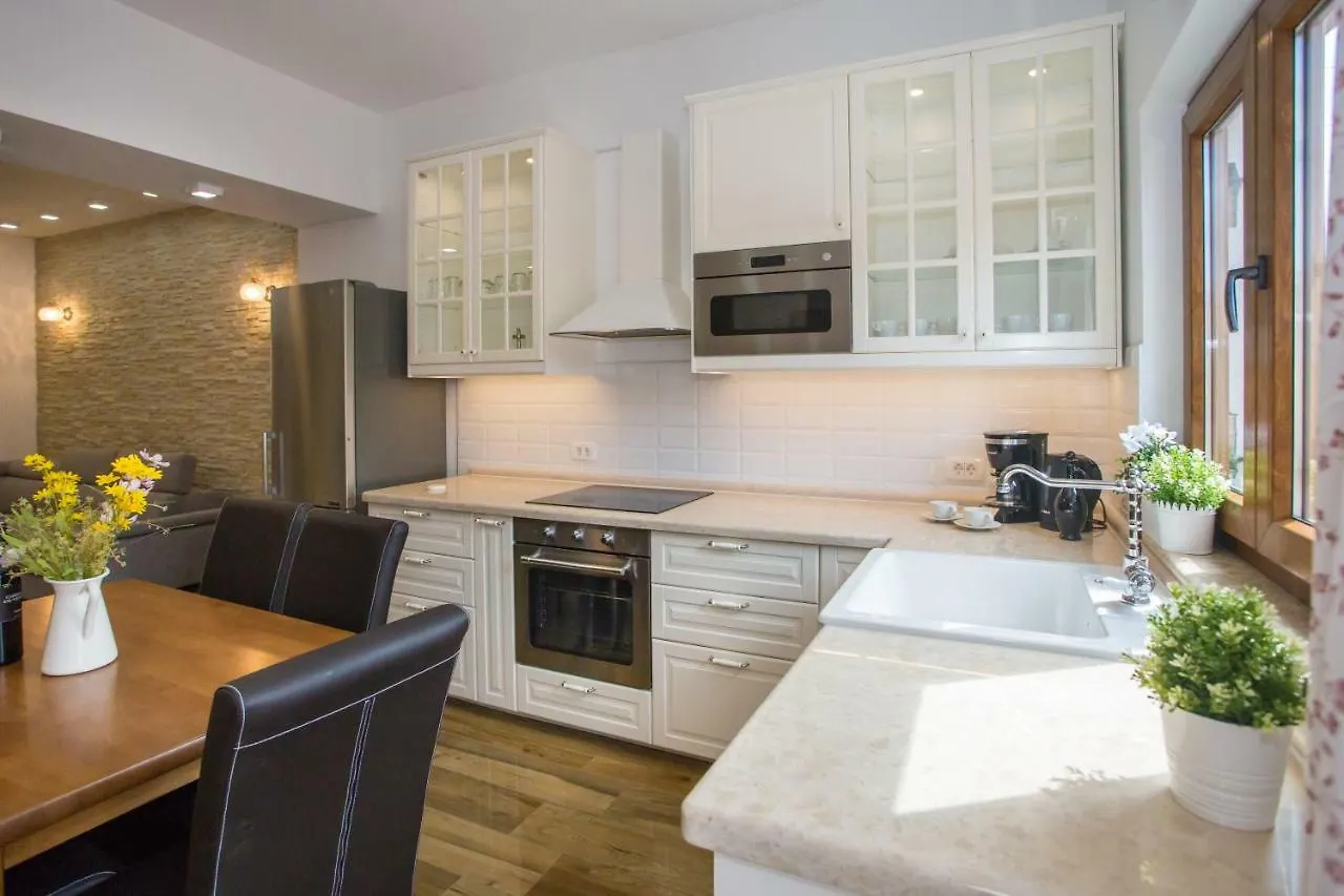פורץ Exclusive Apartment Magnolia קרואטיה